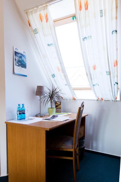 Stadthotel Kolpinghaus - Vier Ecken Werne Habitación foto